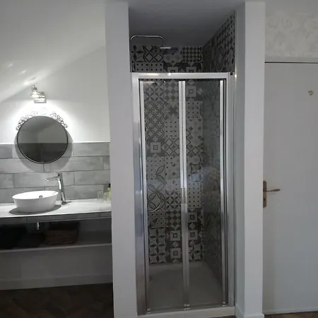 Domaine Les Gandins 2* Saint-Germain-de-Salles