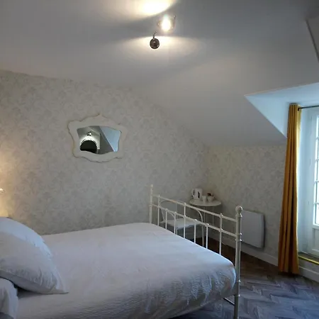 Domaine Les Gandins Bed & Breakfast Saint-Germain-de-Salles