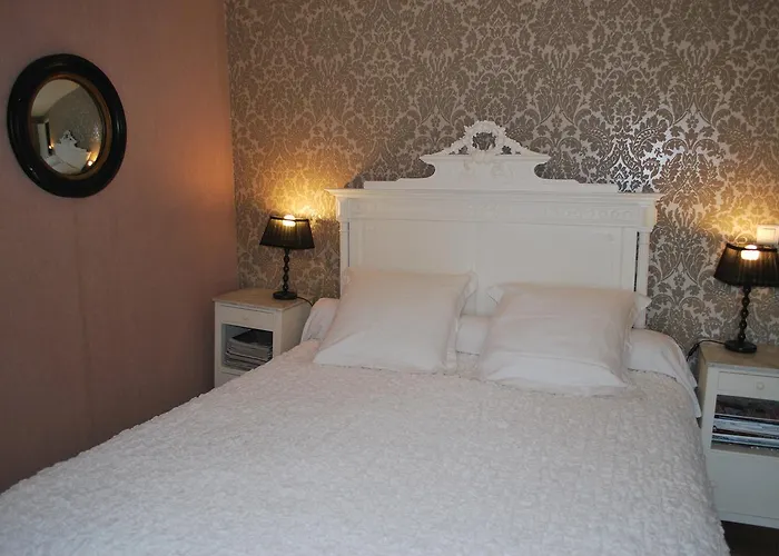 Domaine Les Gandins 2* Saint-Germain-de-Salles