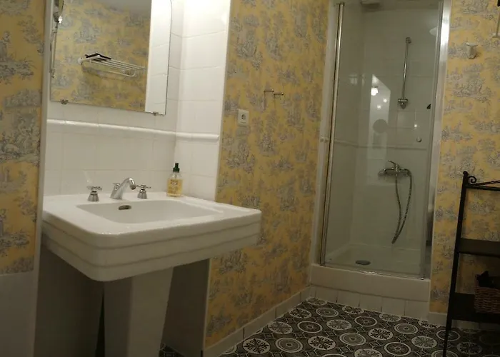 Domaine Les Gandins 2* Saint-Germain-de-Salles