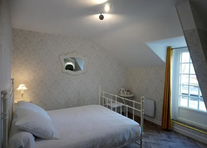 Domaine Les Gandins Bed & Breakfast Saint-Germain-de-Salles